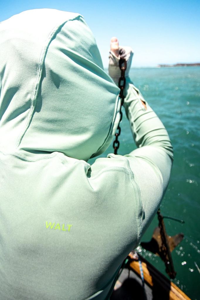 Kosi Hooded shirt Hood shot Kosi Hooded shirt Hood shot